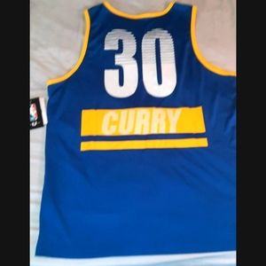 XL Brand New NBA official Golden State Warriors Steph Curry #30 soft knit jersey